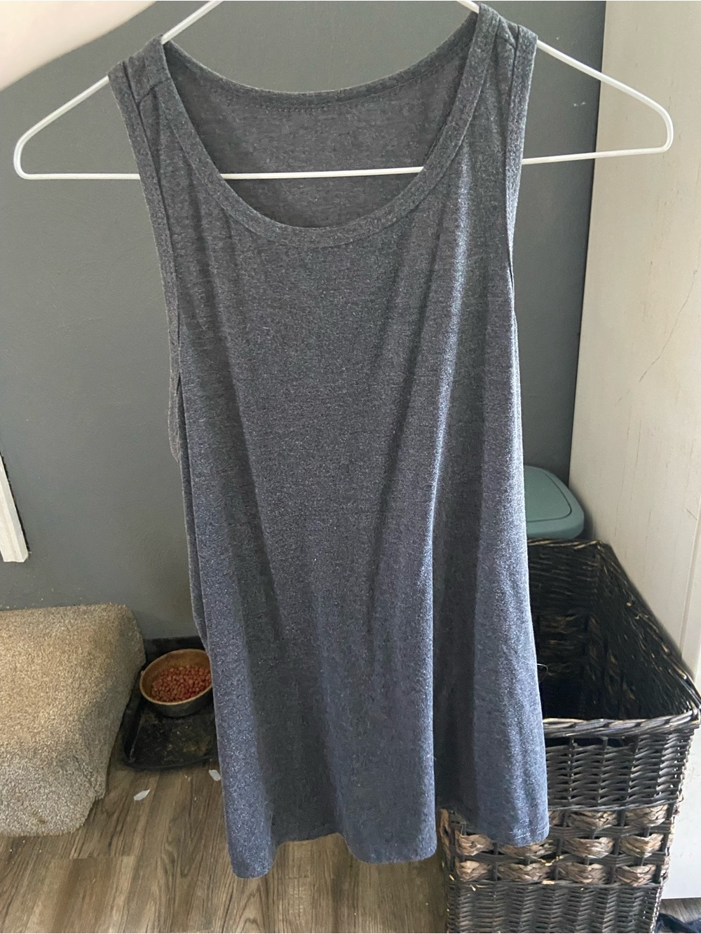 Classic Women's Scoop Neck Tank Top in Charcoal Gray